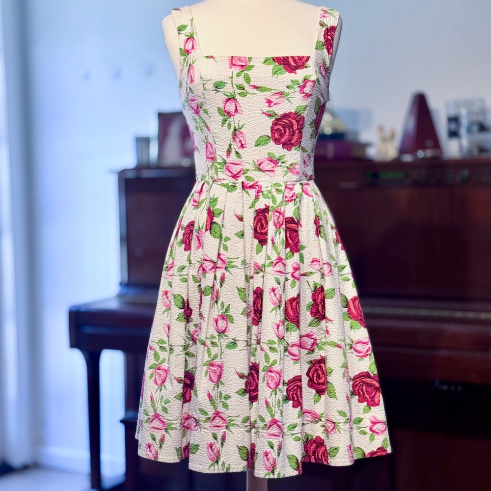 🌹 VINTAGE Betsey Johnson Floral Pink and Green Dress 🌹